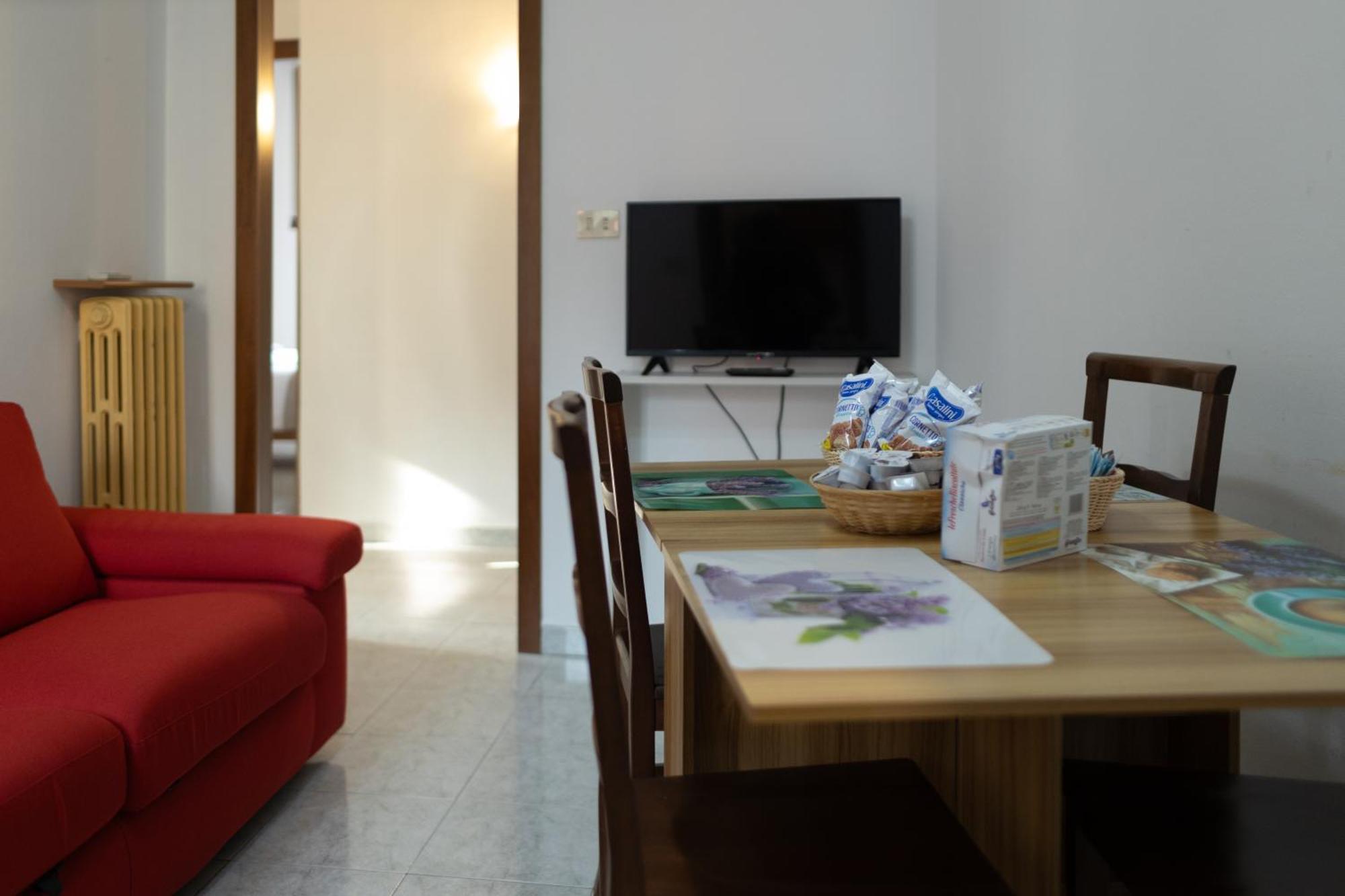 M.G. Home 2 A Un Passo Da Tutto Bologna Eksteriør bilde
