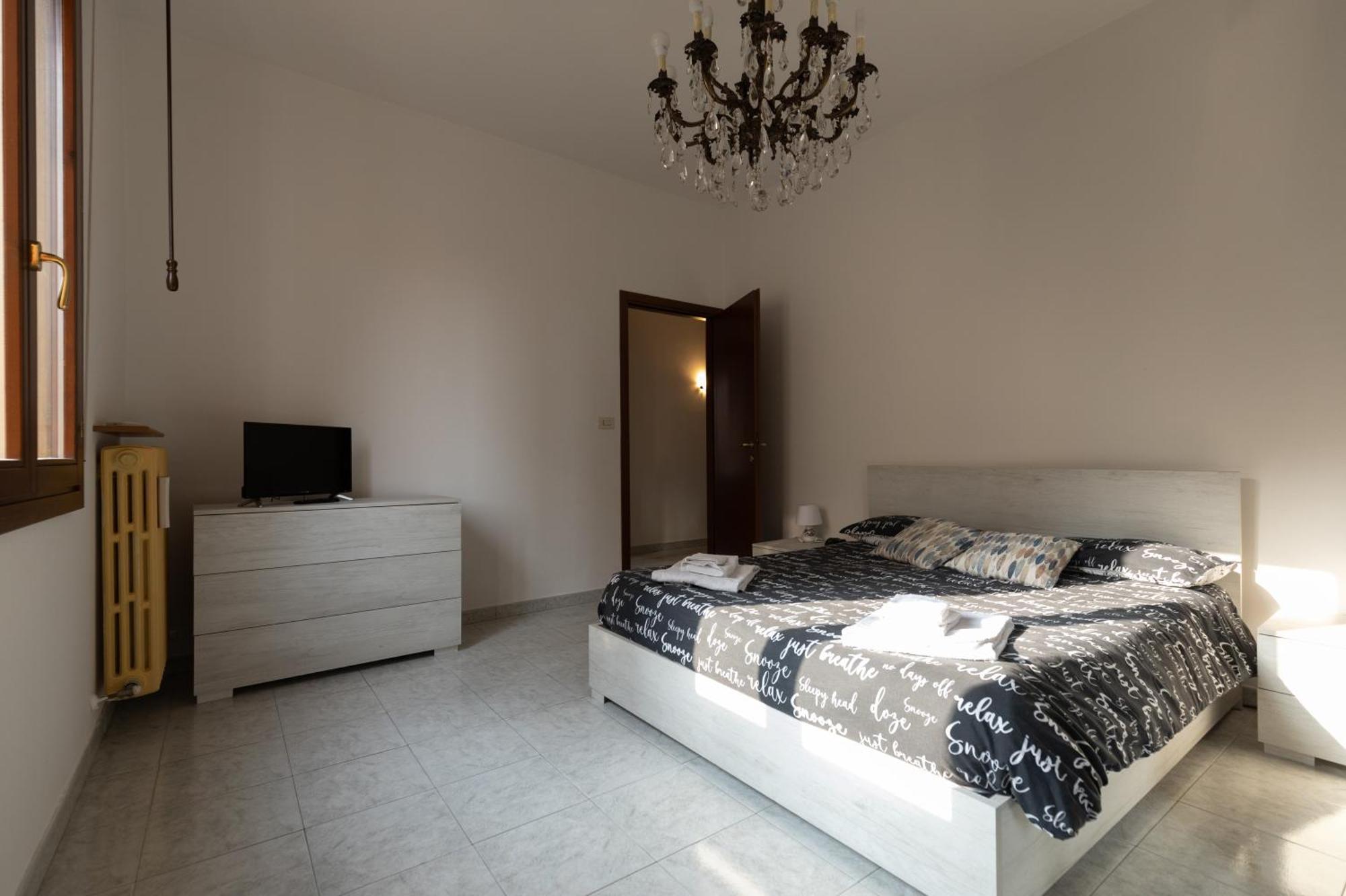 M.G. Home 2 A Un Passo Da Tutto Bologna Eksteriør bilde